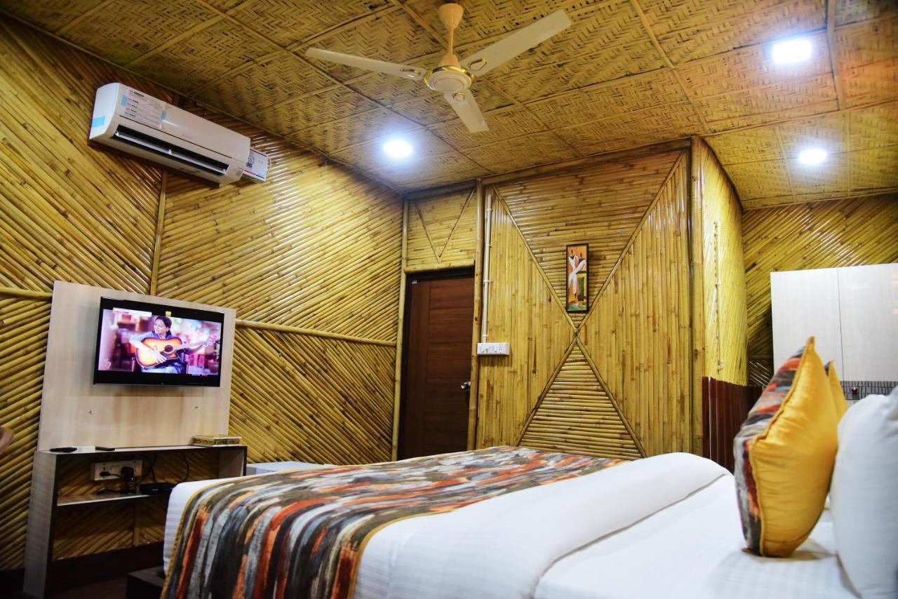 Hotel Bamboo Castle Jaipur Exterior photo